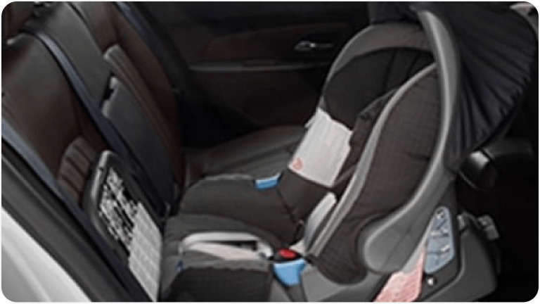 Cadeira infantil Britax Bebê Conforto da linha de acessórios originais Chevrolet para a picape Montana.