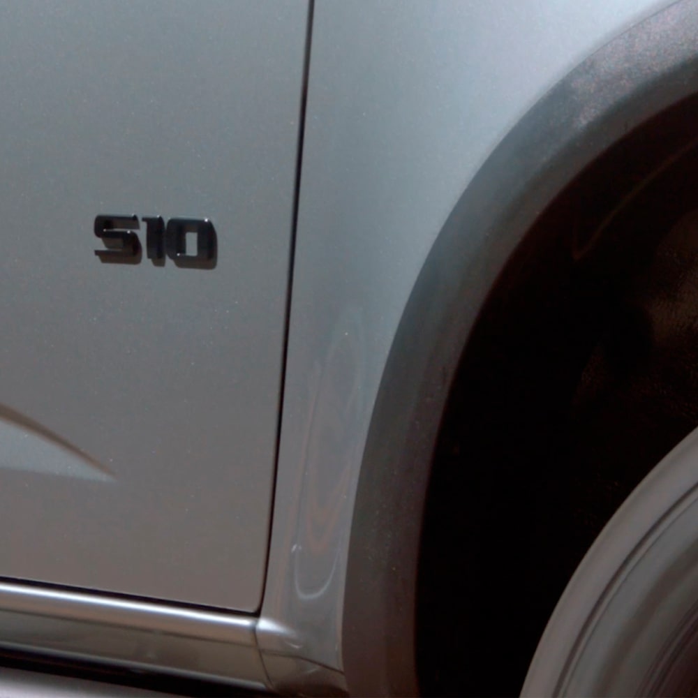 Detalhe no nome da Chevrolet S10 Trail Boss.