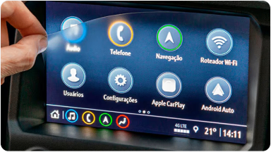 Imagem mostrando o acessório \"película para MyLink\", a central multimídia da picape Silverado.