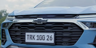 Frente Tracker 100 Anos é logo Chevrolet